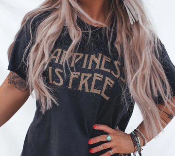 HAPPINESS IS FREE SIDE SLIT TEE